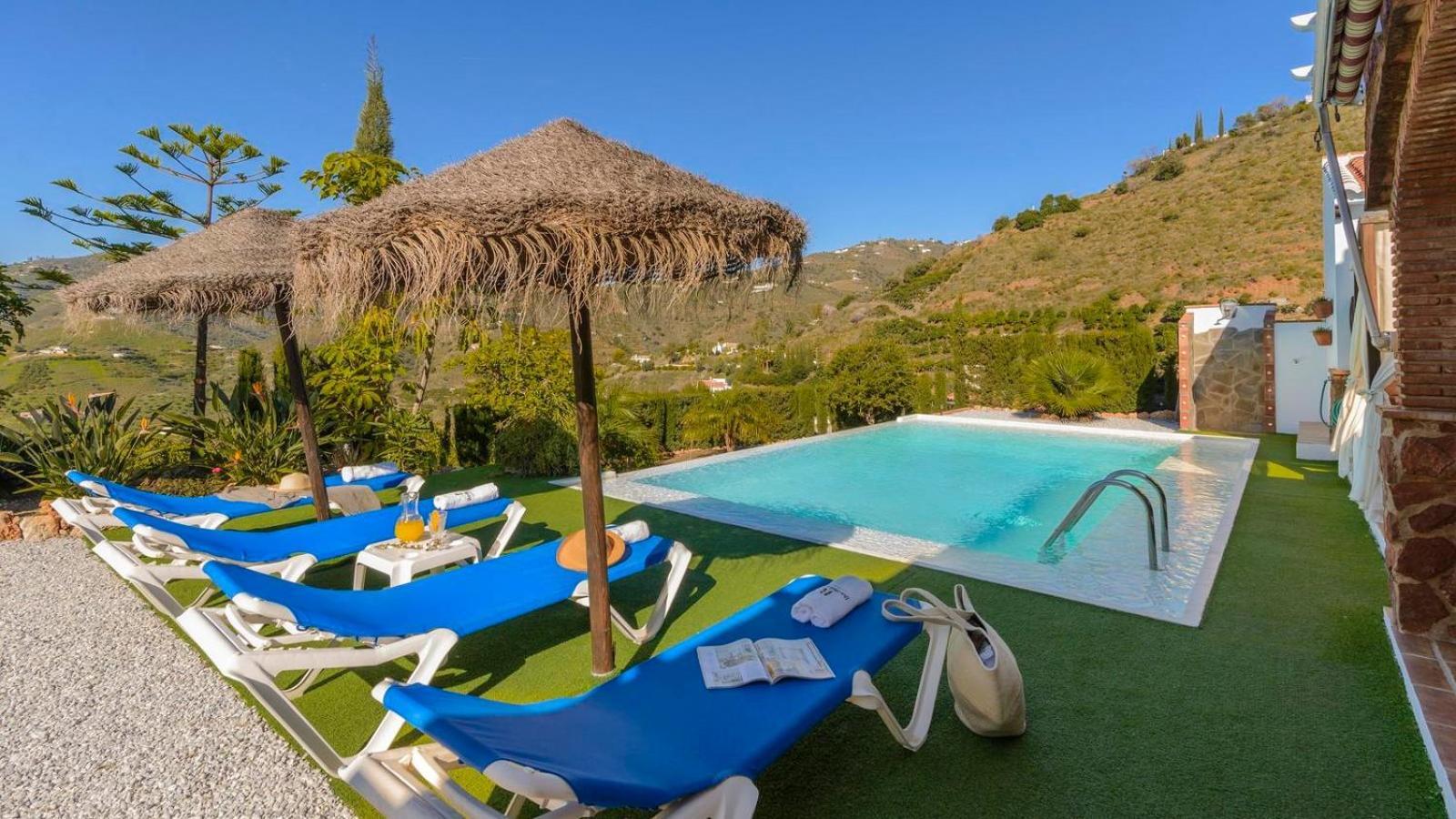 Villa Las Palmeras De Torrox By Ruralidays Esterno foto