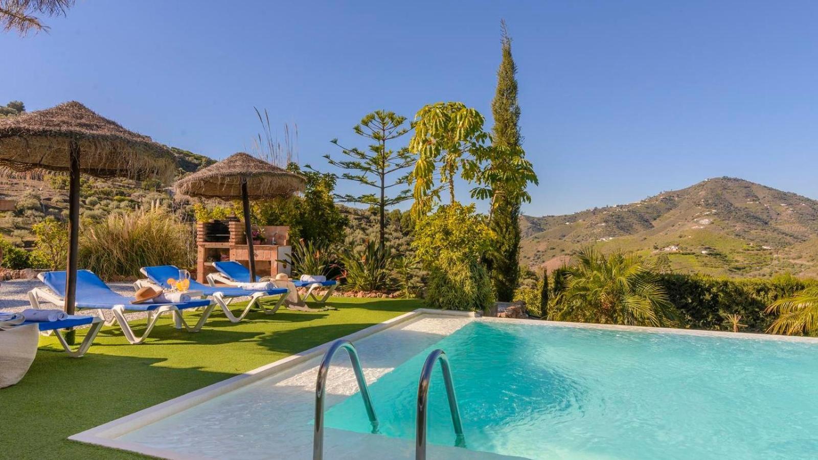 Villa Las Palmeras De Torrox By Ruralidays Esterno foto